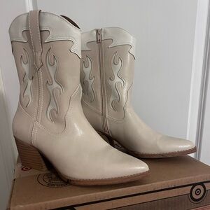 Cream Western Heeled Boots